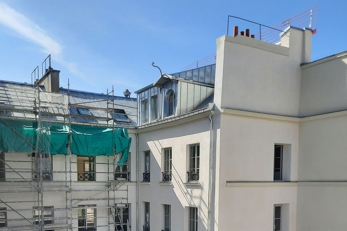 Restructuration d’un complexe hôtelier Enduits à la chaux naturelle pour bâtiment ancien Mortiers Tilia 2-RS